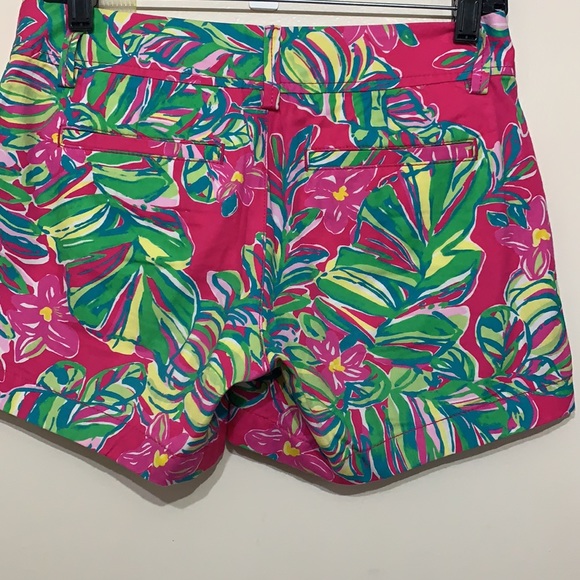 Lilly Pulitzer Callahan shorts size 2 - Picture 10 of 10